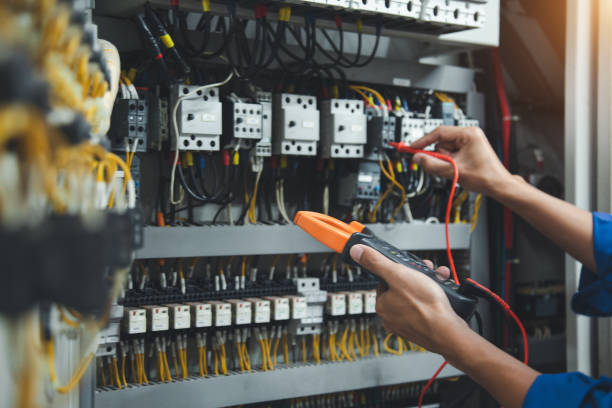 Best Electrical Troubleshooting Services  in Altoona, WI
