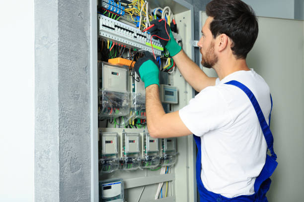 Best Affordable Electrician  in Altoona, WI